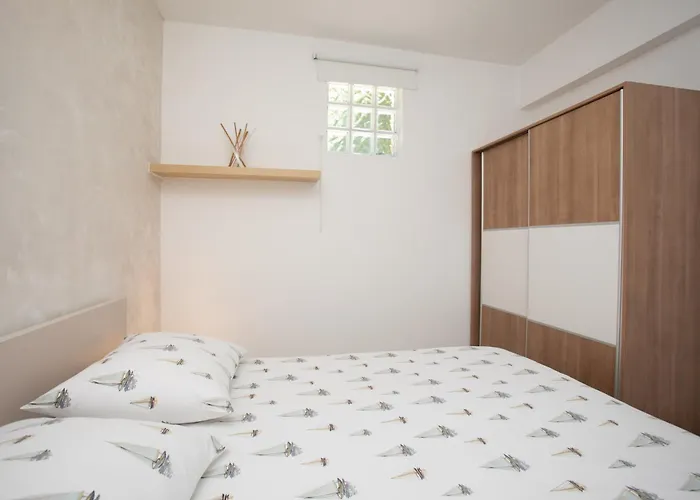 펜션 Casa Deborah 라빈